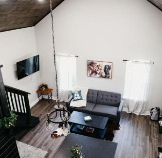 New Braunfels Casa | Creed's Cottage at Four Oaks