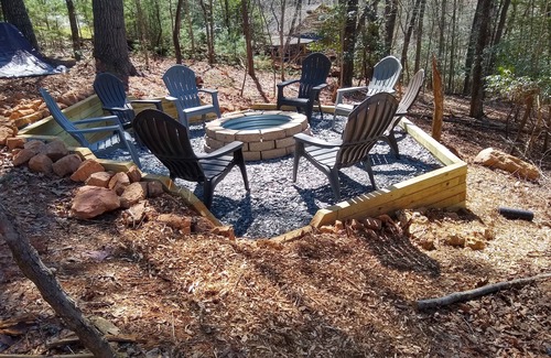 Dial Cabina | Creek!3BR3BA+Loft/!GameRoom!Slps 9!Wrap Around Deck!