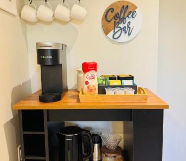 Burnaby Apartamento | Creek Side 2-Bedroom Guest Suite
