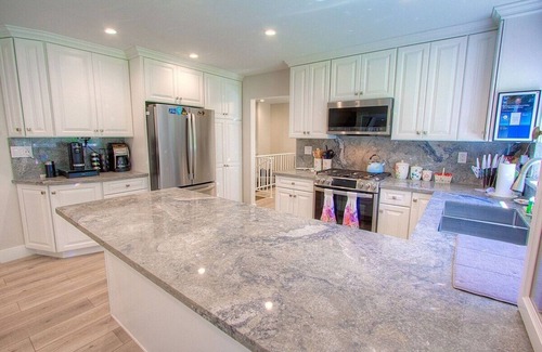 Tahoe Village Casa | Creek Side Summit 4 Bedroom Home by RedAwning