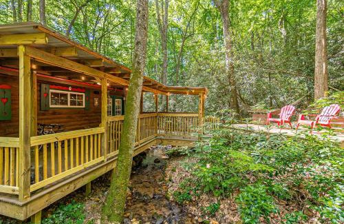 Helen Casa | Creekfront Cabin Amazing for Families in Helen, Georgia