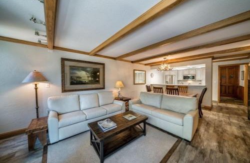 Vail Apartamento | Creekside 2 Bedroom Condo In Vail Village Near Covered Bridge