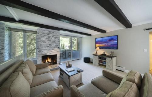 Vail Apartamento | Creekside 2 Bedroom Condo In Vail Village Near Covered Bridge