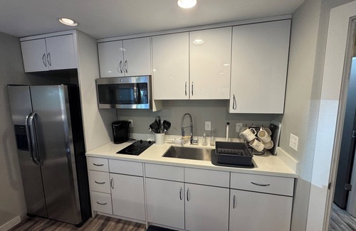 Northgate Apartamento | Creekside 2BR w/ Large Patio in Walkable Neighborhood near Public Transit