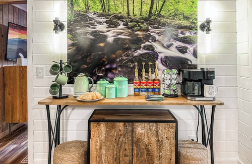 Cashes Valley Casa | Creekside Adventure! 10 steps from the cascading and gentle Fightingtown Creek