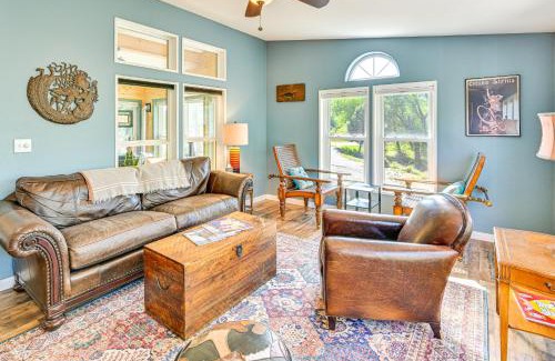 Buena Vista Casa | Creekside Buena Vista Retreat Walk to Main St!