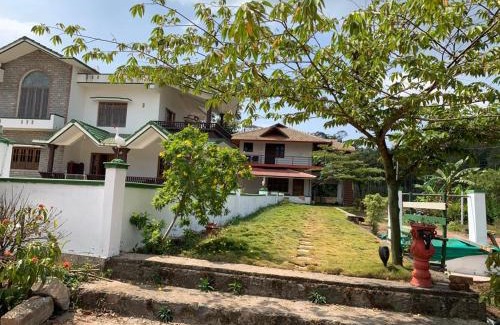 Madikeri Casa | Creekside Cabin