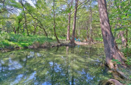 Wimberley Casa | Creekside Cabins - Cypress Creek House