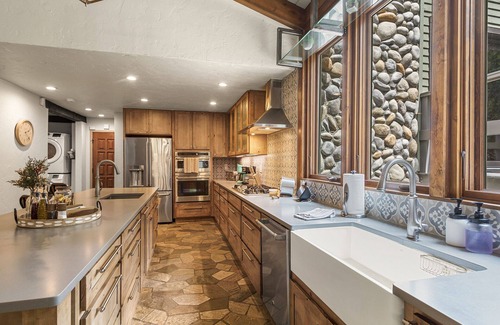 Blue River Casa | Creekside Chateau🌊Private Waterfall & Creek⛷Breck 🤑 $ZERO Cleaning & Pet Fees