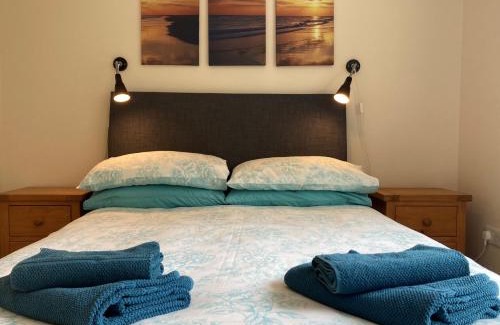 Ryde Casa | Creekside Cottage