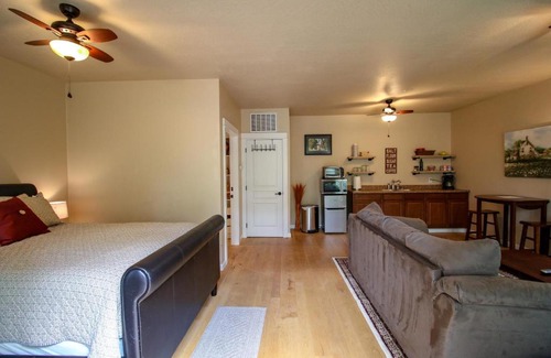 Jacksonville Apartamento | Creekside Cottage