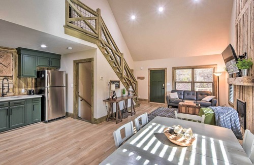Williamstown Casa | ¡NUEVO! ¡Retiro de artesanos de Creekside en North GA Mtns!