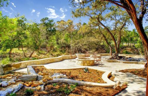 Wimberley Casa | Creekside Falls