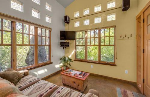 Moab Casa | Creekside Guest Cottage - 61 E 200- 1 Bed
