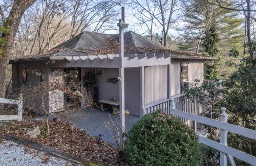 Otto Casa | Creekside Lodge