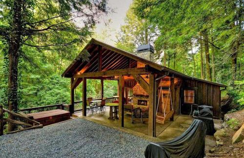 Cashes Valley Casa | Creekside R&R