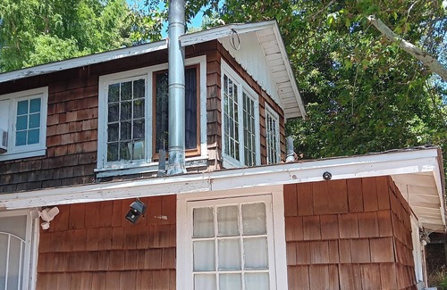 Patton Cama Y Desayuno | Enchanting little 2 story home away from home enjoy the peace and serenity