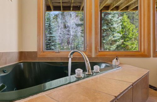 Fall River Estates Apartamento | Creekside Suites 06 by Estes Park Condos