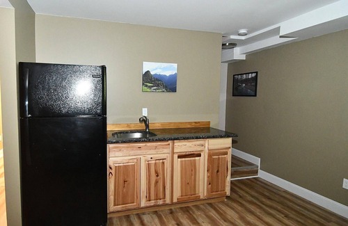 Berkeley Springs Casa | Creekview Cabin - A Perfect Escape