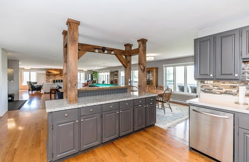 Creemore Casa | Creemore Country Estate With Pool/Tennis/Event Venue