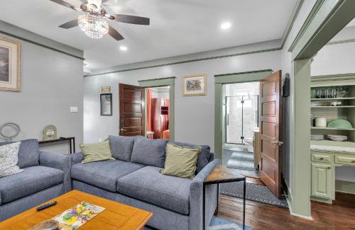 Destrehan Casa | Creigh Cottage