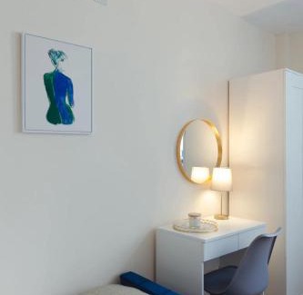 High Wycombe Apartamento | Crendon House Cosy Studio - Sleeps 2 & Kitchen