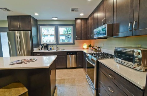 Gretna Casa | Creole Commons 3 hab. 2ba: Crescent Moon Villas