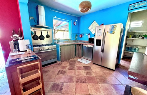 Petit-Bourg Villa | Creole villa with swimming pool