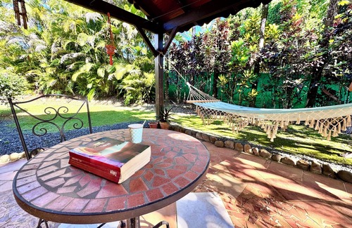 Petit-Bourg Villa | Creole villa with swimming pool