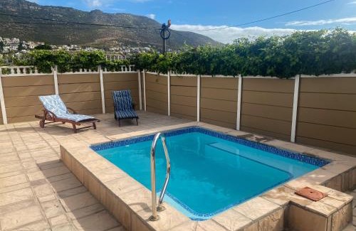 Fish Hoek Casa | Crescent Corner Vacation Home