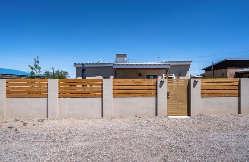 Santa Fe Casa | Crescent Moon Casita