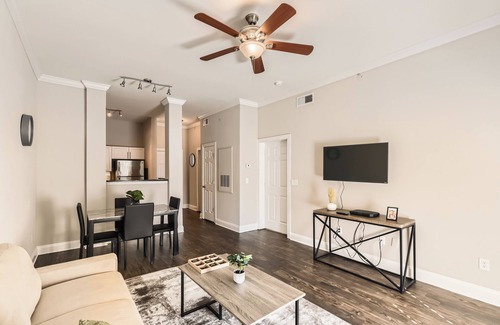 Old Fourth Ward Apartamento | Crest at Midtown 4603 l 1 Bedroom 1 Bathroom