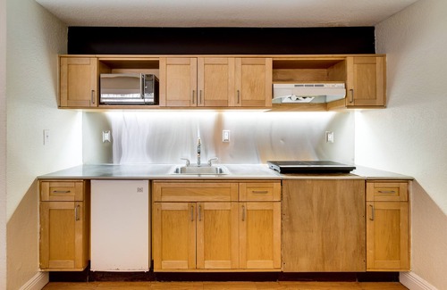 City Center Hotel | Crest Hotel Suites