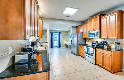Crestview Casa | Crestview Vacation Rental: Day Trip to Destin!