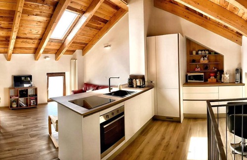 Voltri Apartamento | CREVARI'S MANSARDA -citra: 010025-LT-3382