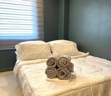 Olongapo Apartamento | CRIB 217 SUBIC BAY - Mediterranean Condo with Unlimited Massage