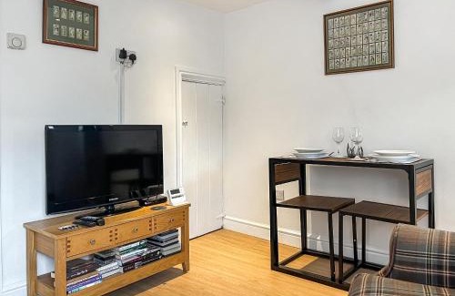 Ipstones Casa | Cricketers Cottage