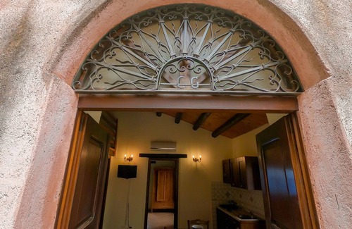 San Marco d'Alunzio Apartamento | Crimaldi balcony in the historic center of San Marco d'Alunzio