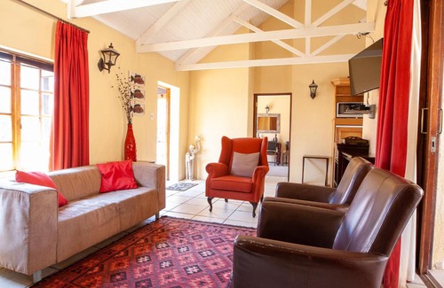 Dullstroom Apartamento | Crimson Cottage