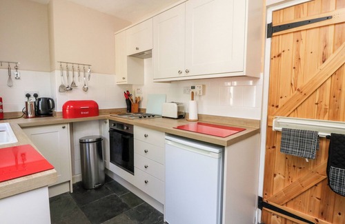 Cairnbaan Cabaña | Crinan Canal Cottage No8, Kilmartin
