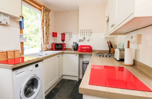 Cairnbaan Cabaña | Crinan Canal Cottage No8, Kilmartin