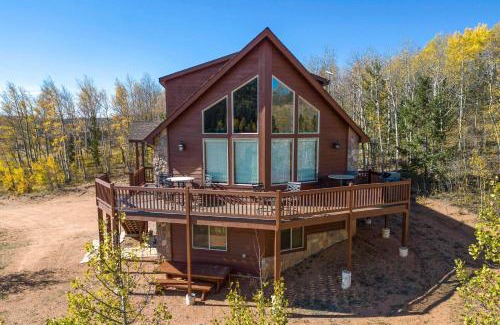 Cripple Creek Casa | Cripple Creek Retreat with Incredible Mtn Views!