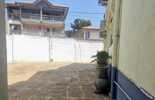 Freetown Cama Y Desayuno | Crisba B&B