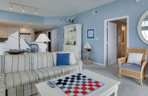 Crisfield Condominio | Crisfield Vacation Rental Condo w/ Community Pool!