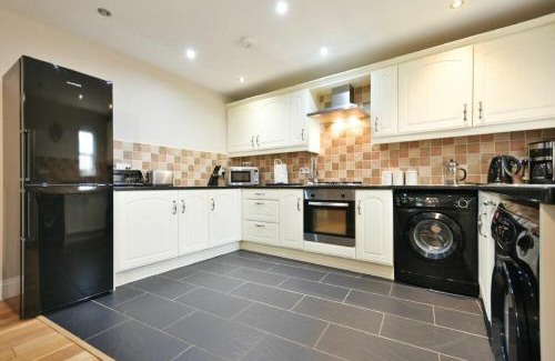 Belford Casa | Crispin