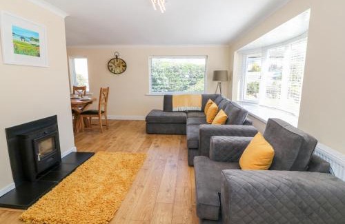 Cemaes Bay Casa | Croeso