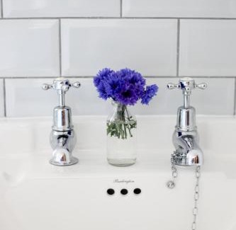 Giddeahall Casa | Cromhall Farm
