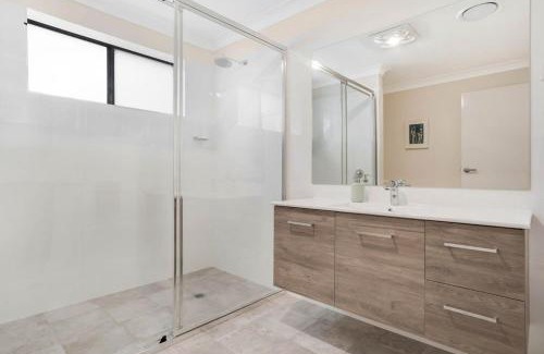 Wagga Wagga Apartamento | Crooked Lane Apartment - CBD, Stylish & Central