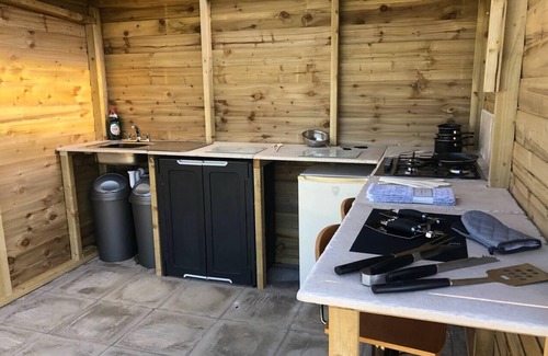 Bideford Cabina | Crooked Oaks Bell Tent Glamping in North Devon