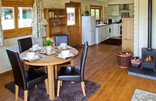 Pershore Casa | Cropvale Lodge
